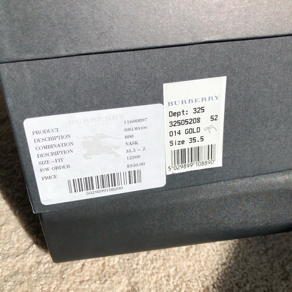 💯Authentic Burberry wedge sandals - Picture 8 of 8